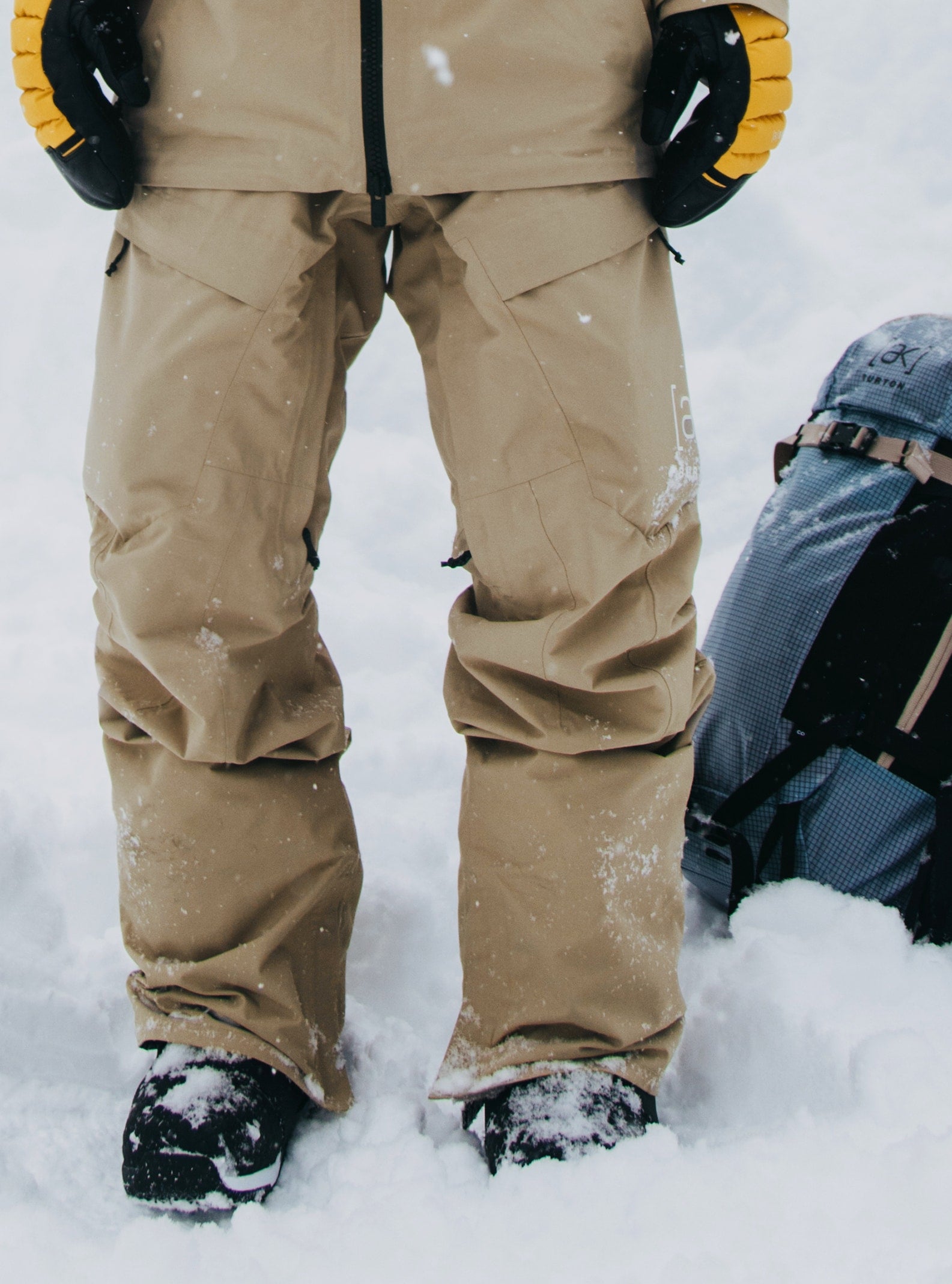 SUMMIT TAUPE