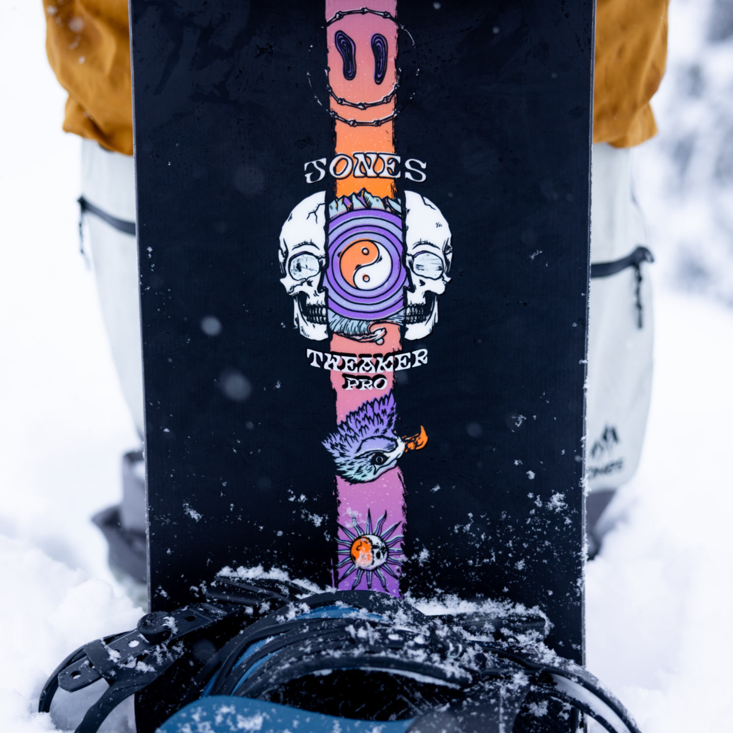 2025 Jones Tweaker Pro Snowboard