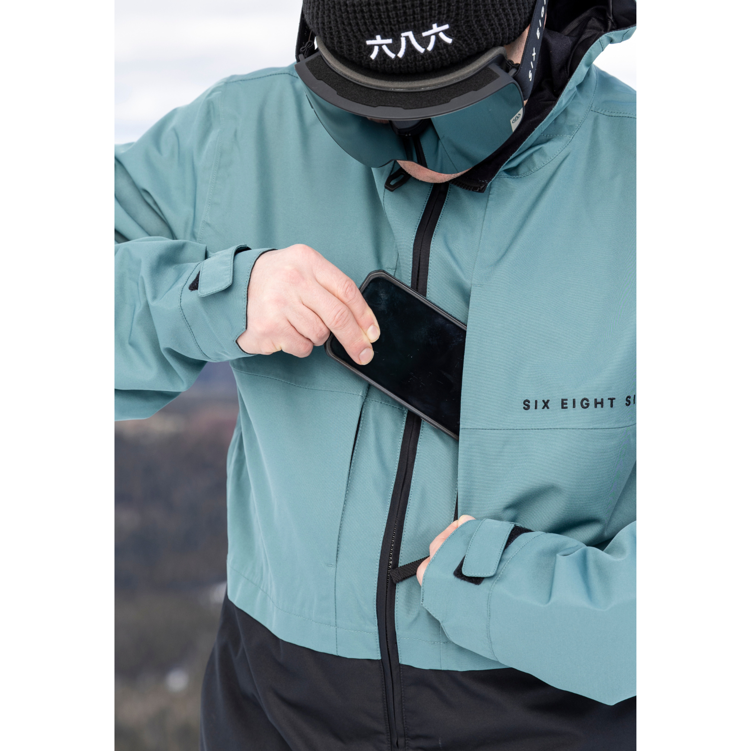 PALE FIRN COLORBLOCK