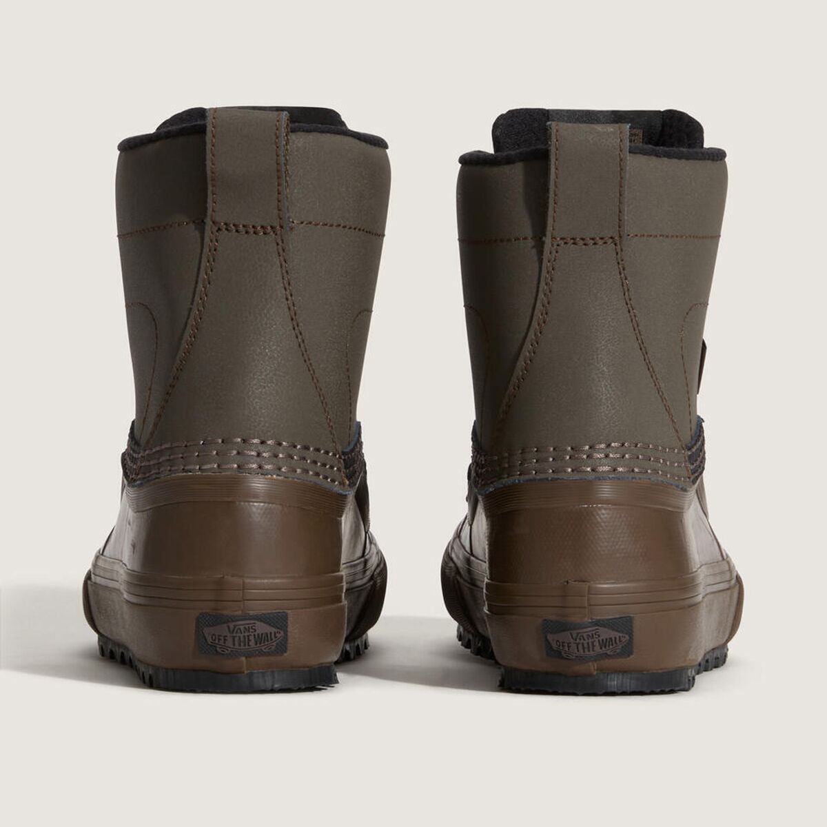 Vans MTE Standard Mid Waterproof Boots 2026 - Men's