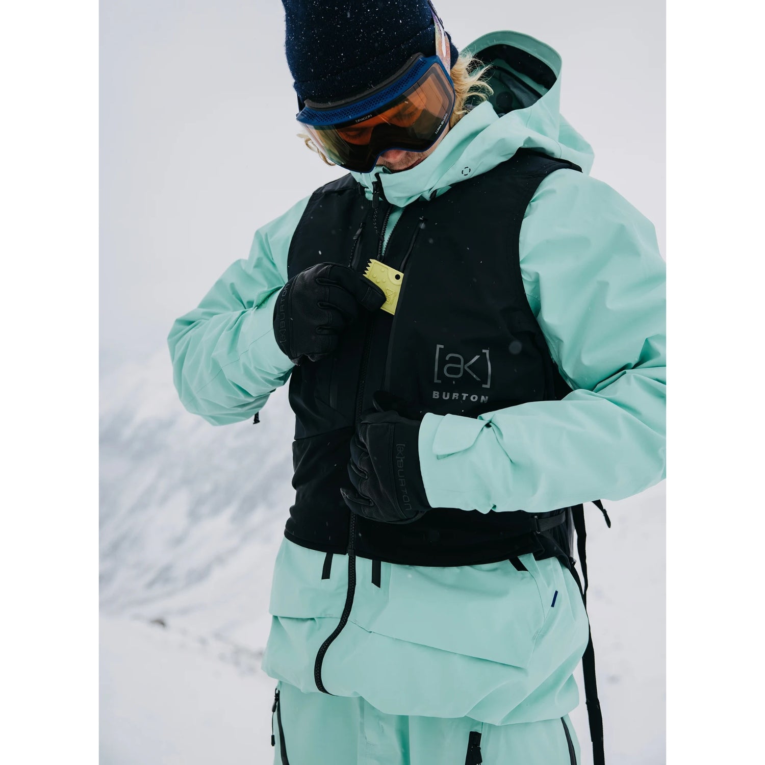 Burton AK Dispatcher 13L Vest Pack 2027 - Unisex