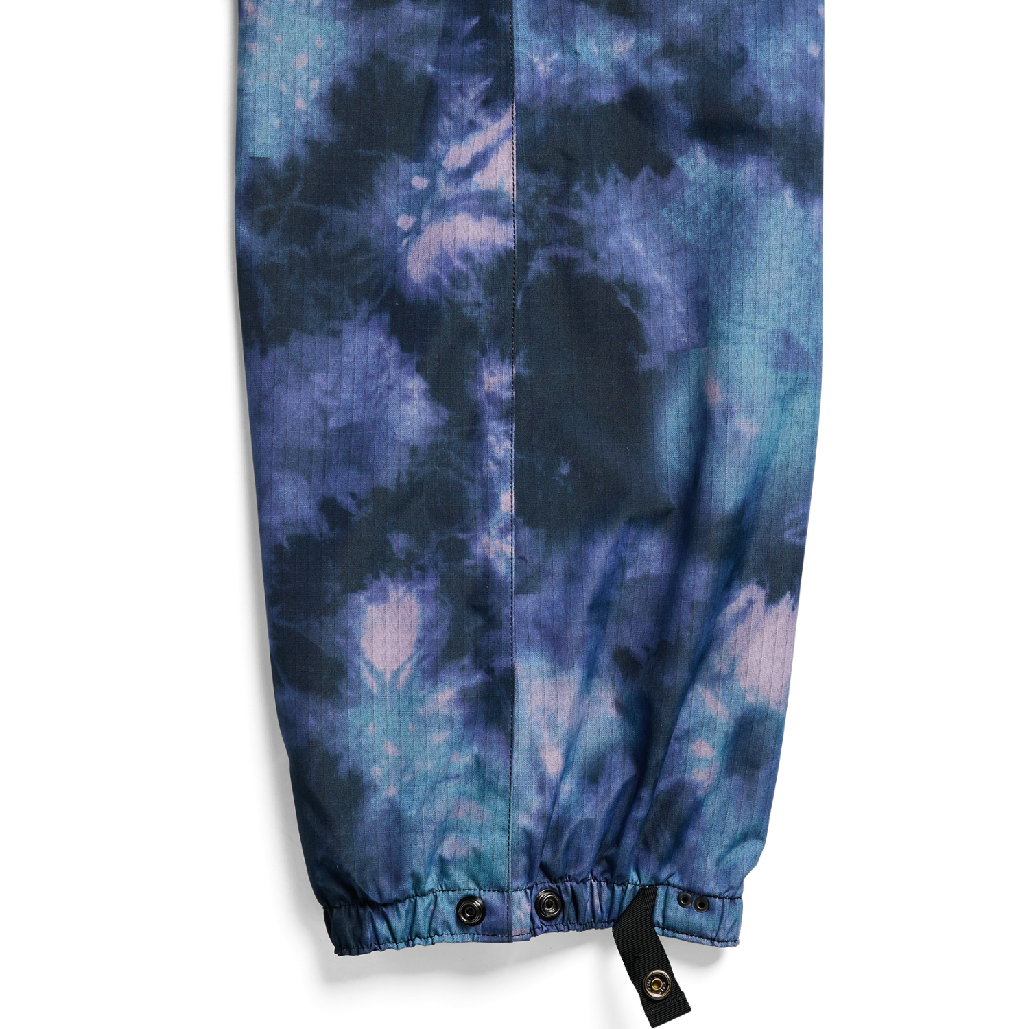 CRYSTAL DYE/TRUE BLACK