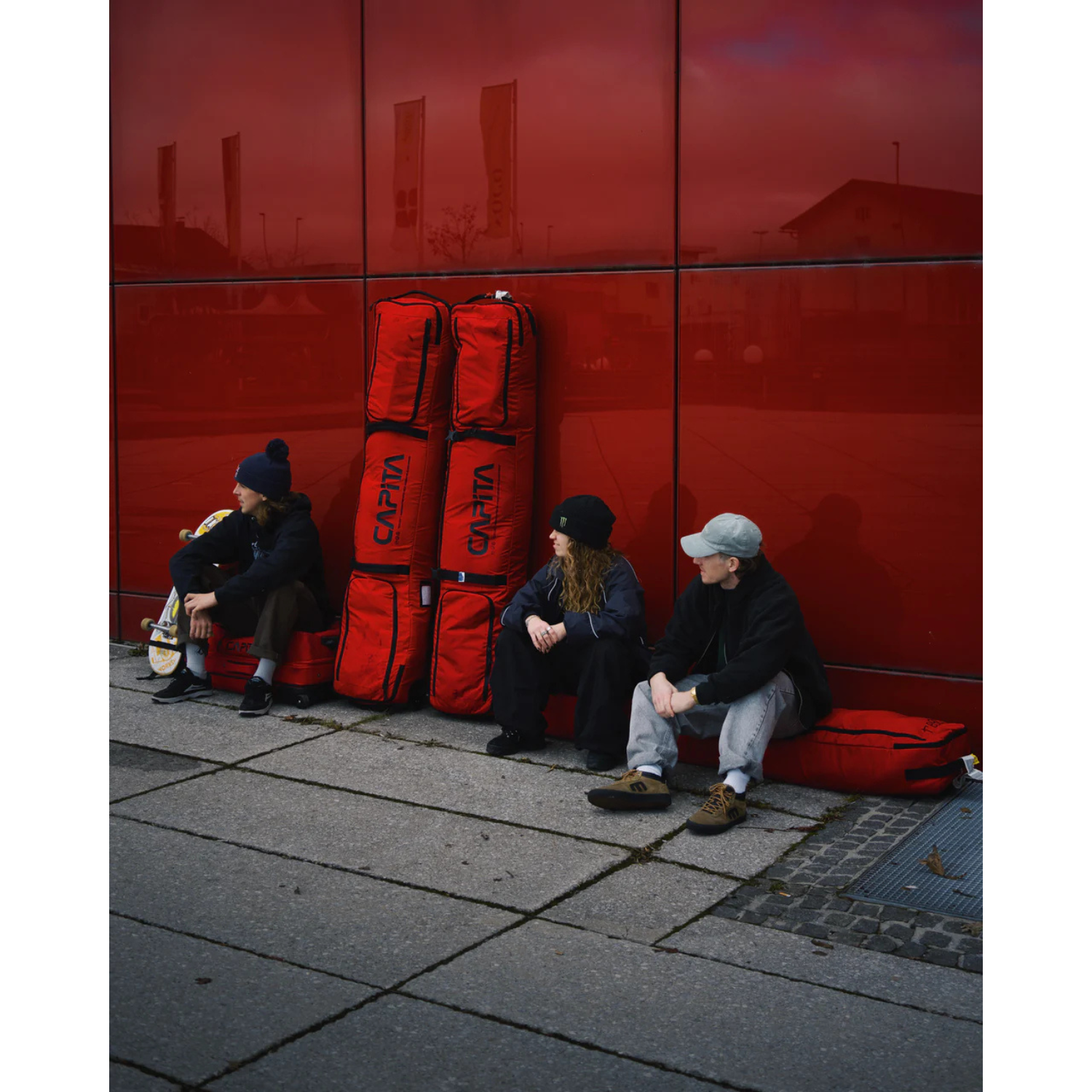 Capita Explorer Wheeled Board Bag 2027