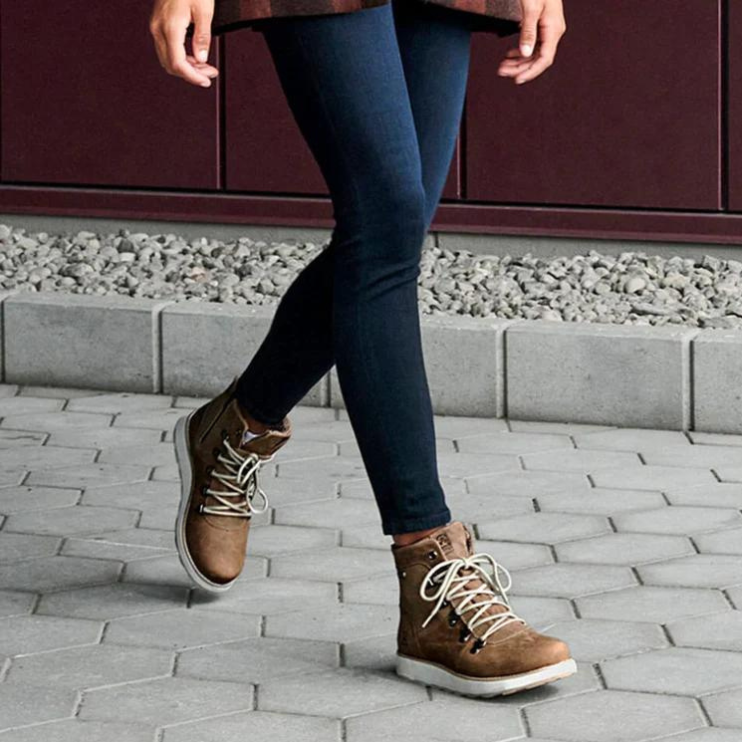 TAUPE