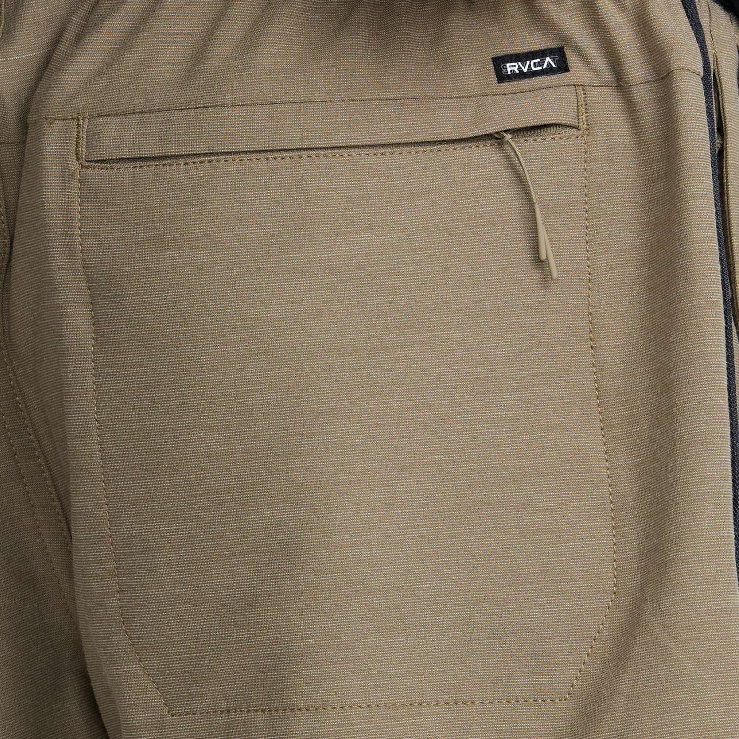 RVCA Yogger 17" Hybrid Shorts - Men's