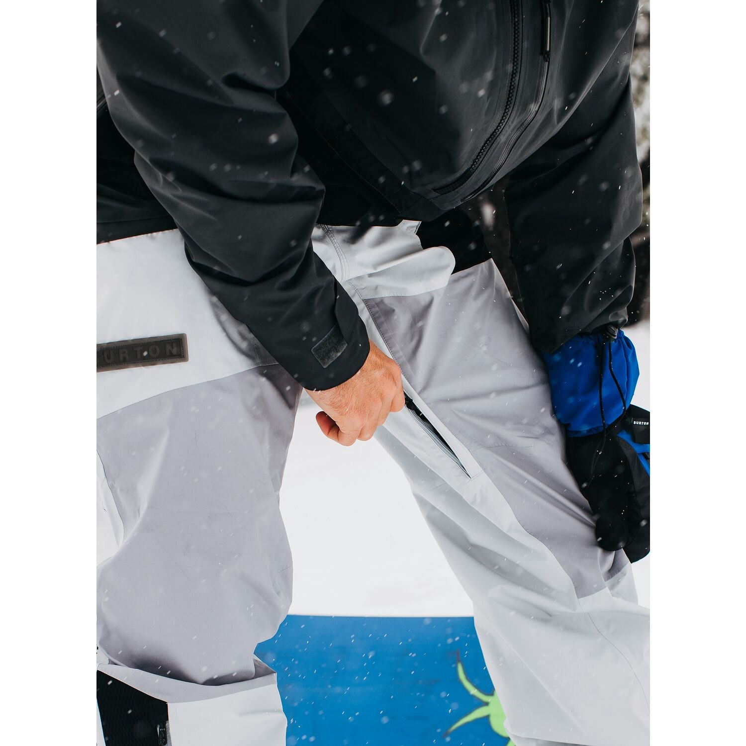 2023 Burton Carbonate Gore-Tex 2L Men's Snowboard Pants - Gray Cloud/Silver Sconce