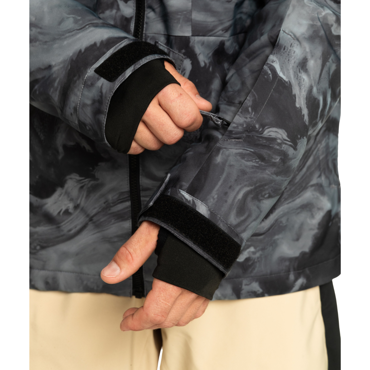 RESIN TINT TRUE BLACK