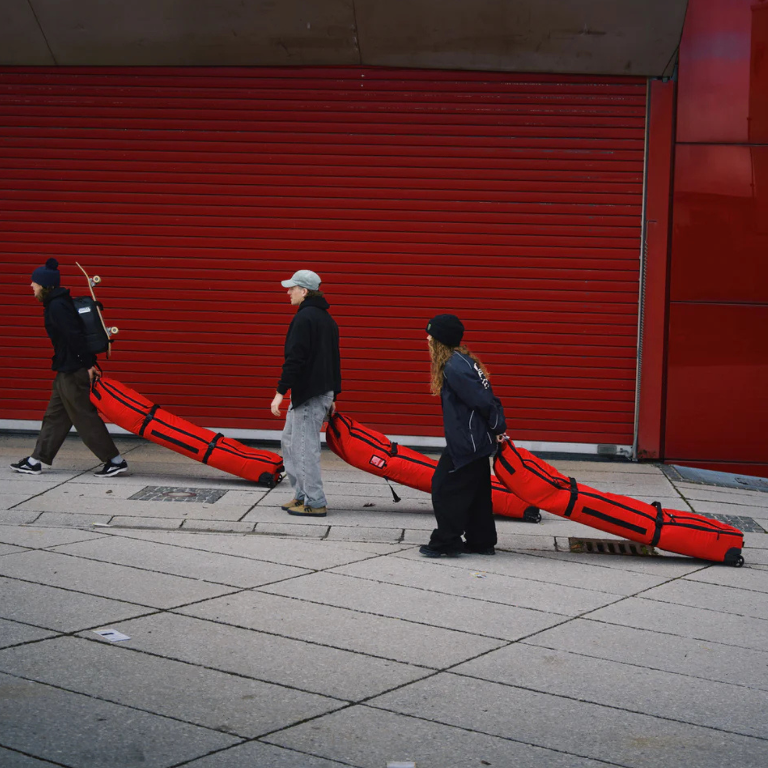 Capita Explorer Wheeled Board Bag 2025