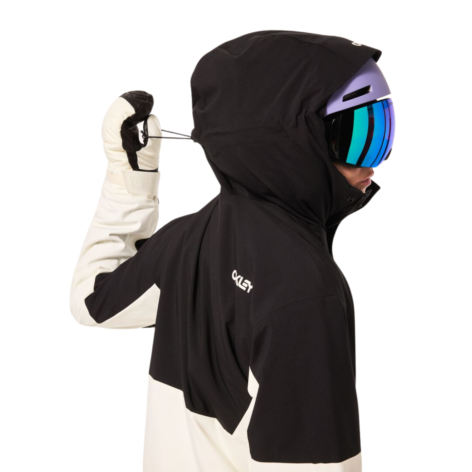 ARCTIC WHITE/BLACKOUT