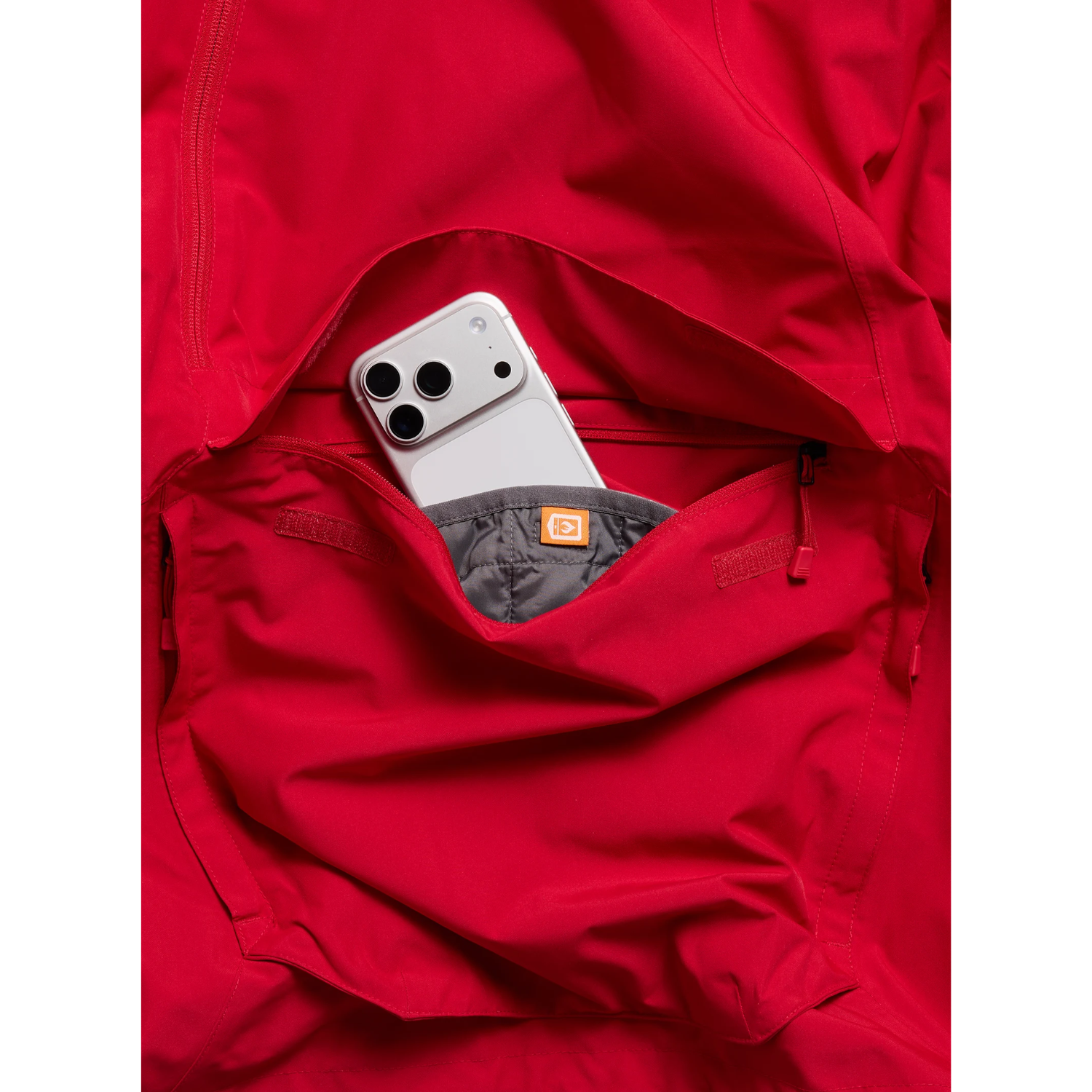 GERANIUM RED