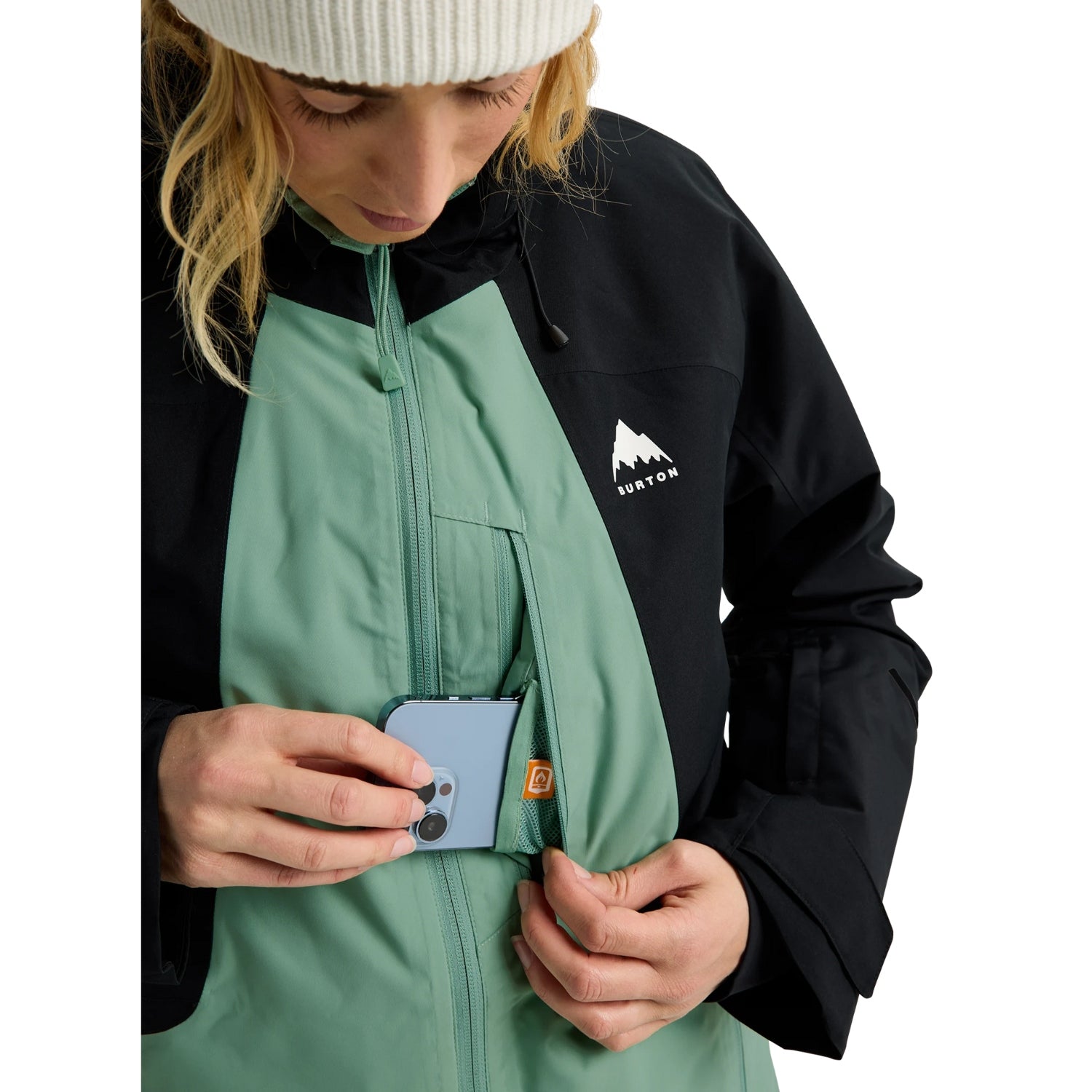 TRUE BLACK/SOFT SAGE