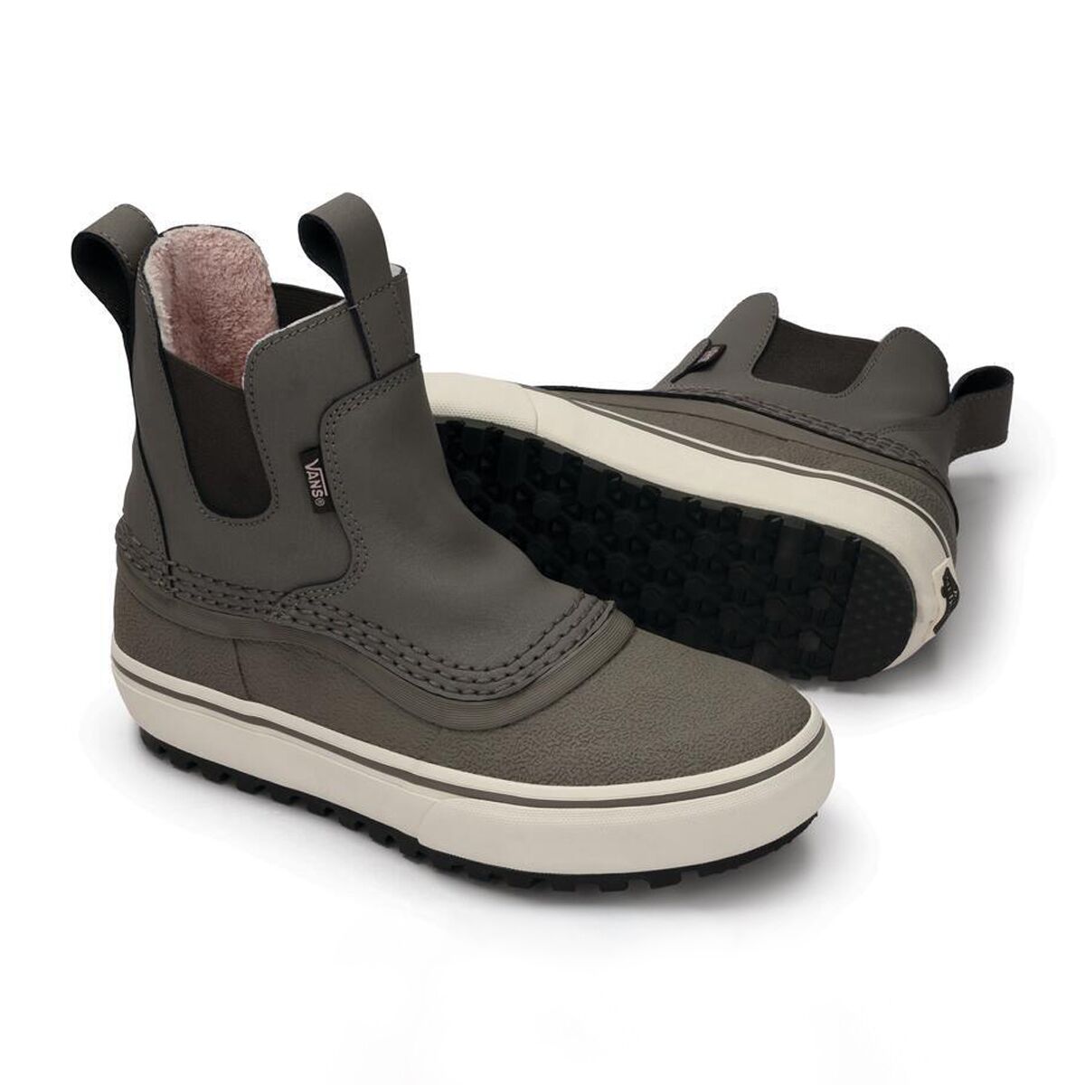 Vans MTE Standard Mid Chelsea Waterproof Boots 2026 - Women's