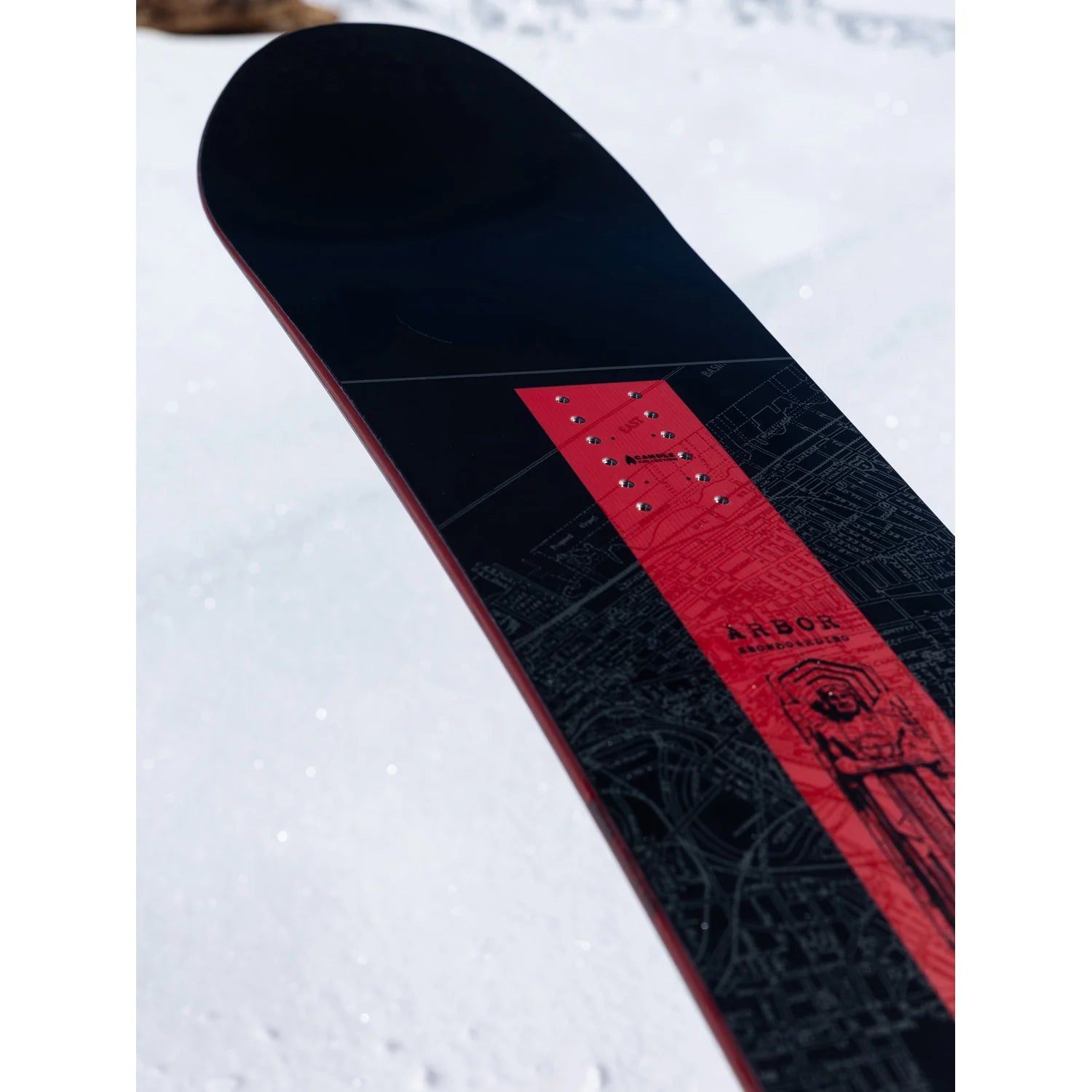 Arbor Red Gerard Am Snowboard 2027 - Youth