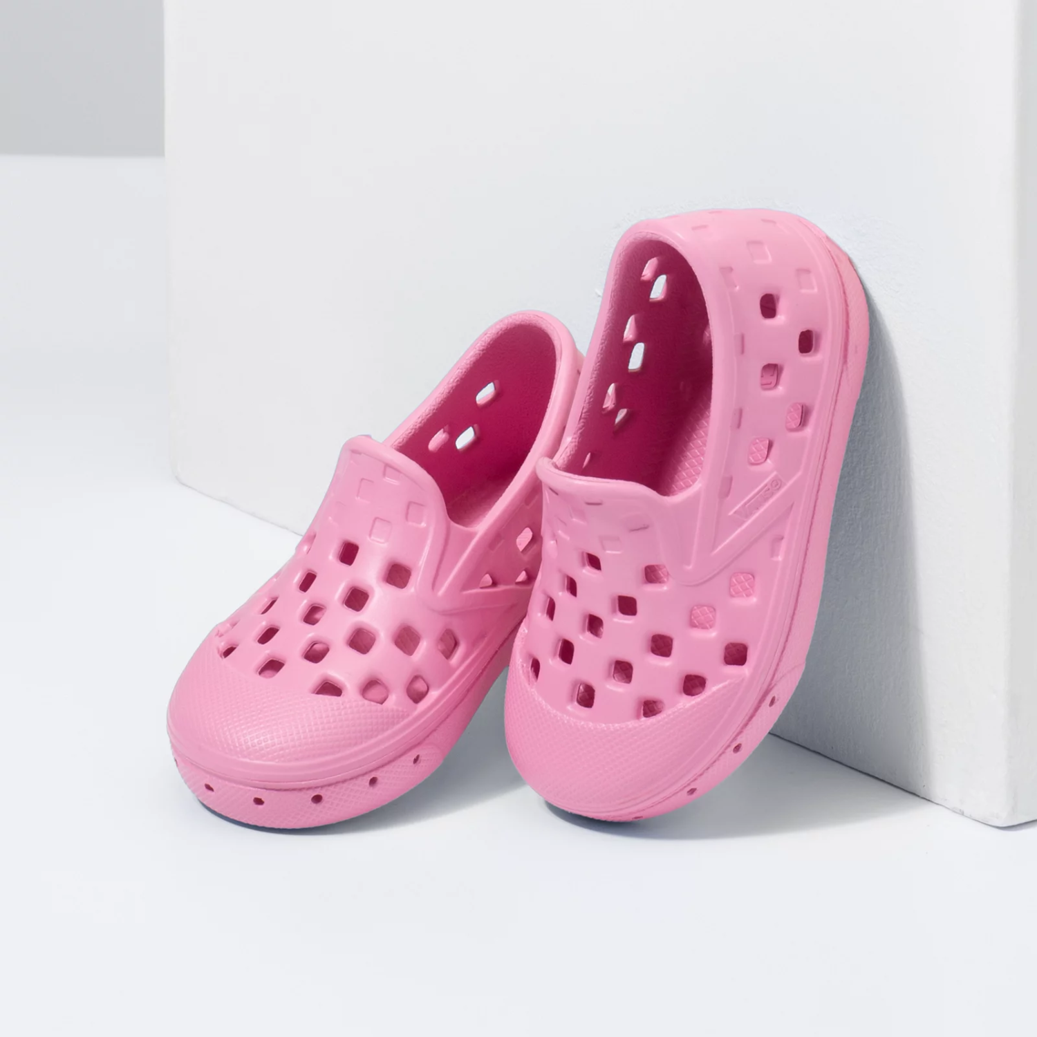 Vans Toddler Slip-On TRK Shoes - Begonia